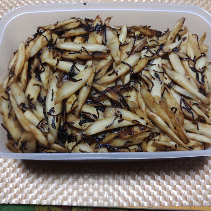 ごぼうの塩昆布炒め